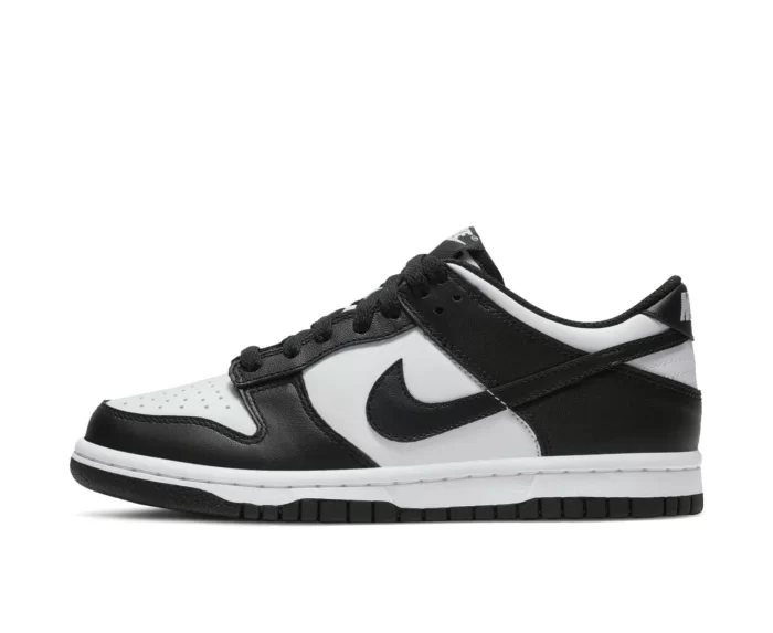NIKE SB DUNK LOW PANDA